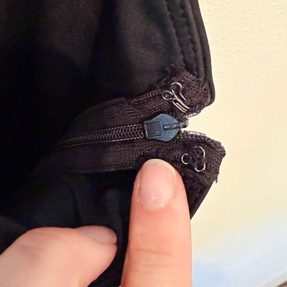 NEW HALARA Breezeful™ Wide Leg Resort Slip Black Women's Jumpsuit Sz XS - Picture 10 of 14